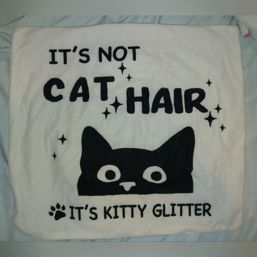 Charming Black and White Cat Pillow Case With Zipper